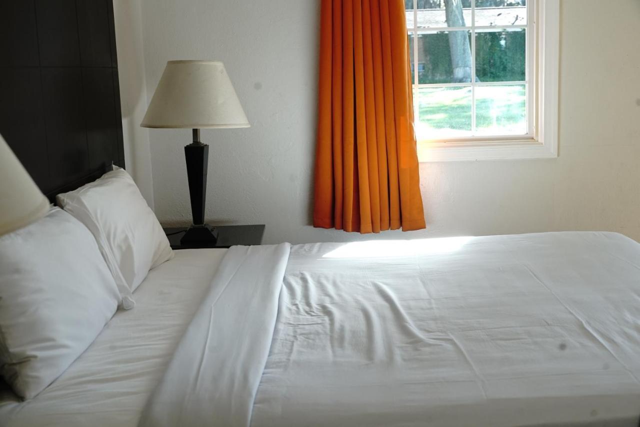 Inn On 17 Саванна Екстер'єр фото